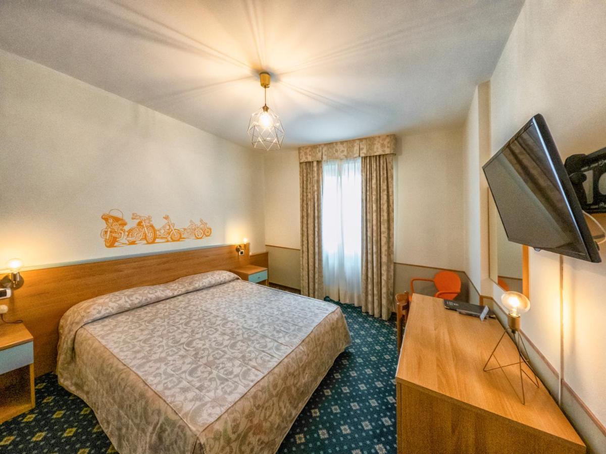 Hotel Napoleon Susa Exteriér fotografie